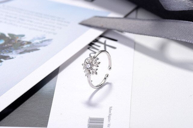 Fashion Rhinestone snowflake opening ring female index finger zircon resizable ring wholesale children accessories women jewelry